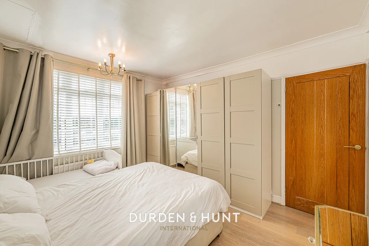Syracuse Avenue, Rainham, RM13, photo 12