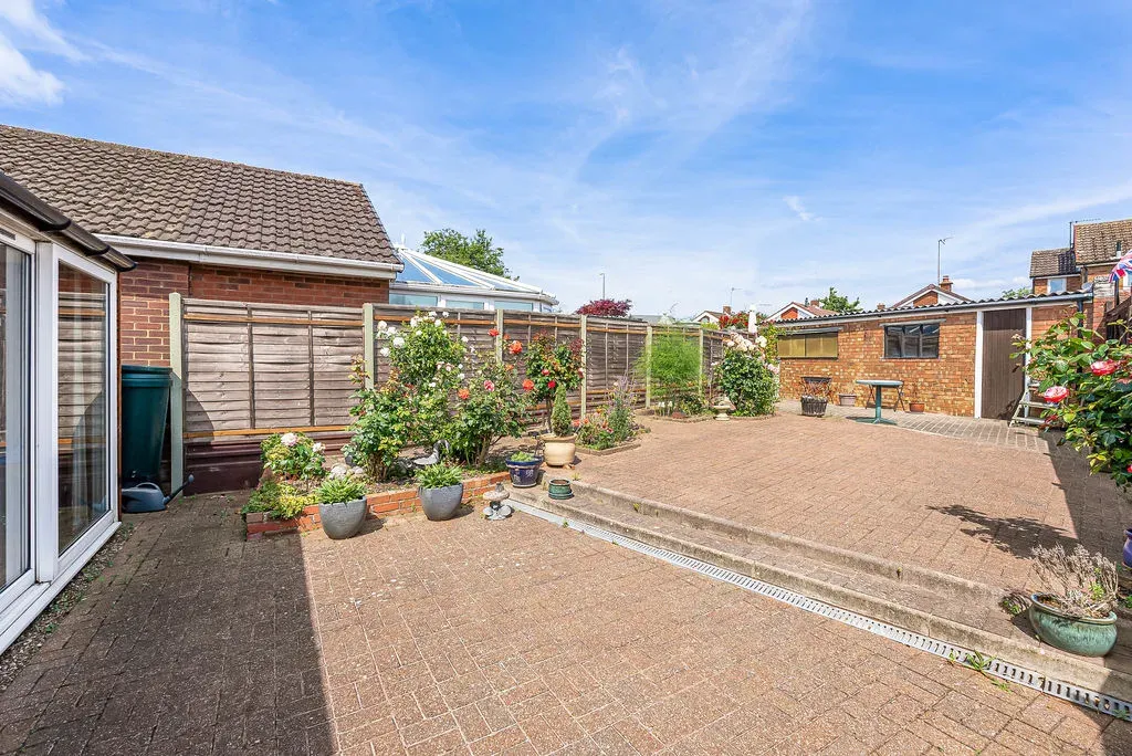 Archers Wells, Bletchley, Milton Keynes, Buckinghamshire, MK3 6JG, photo 17
