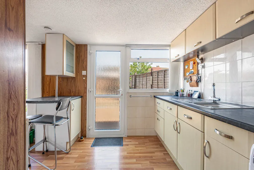 Archers Wells, Bletchley, Milton Keynes, Buckinghamshire, MK3 6JG, photo 9