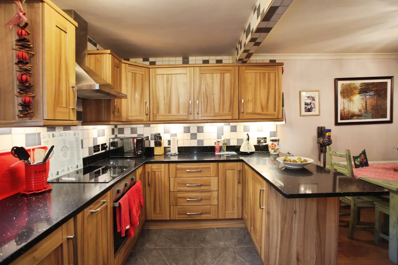Greenfield Close, Cwmbran, photo 5