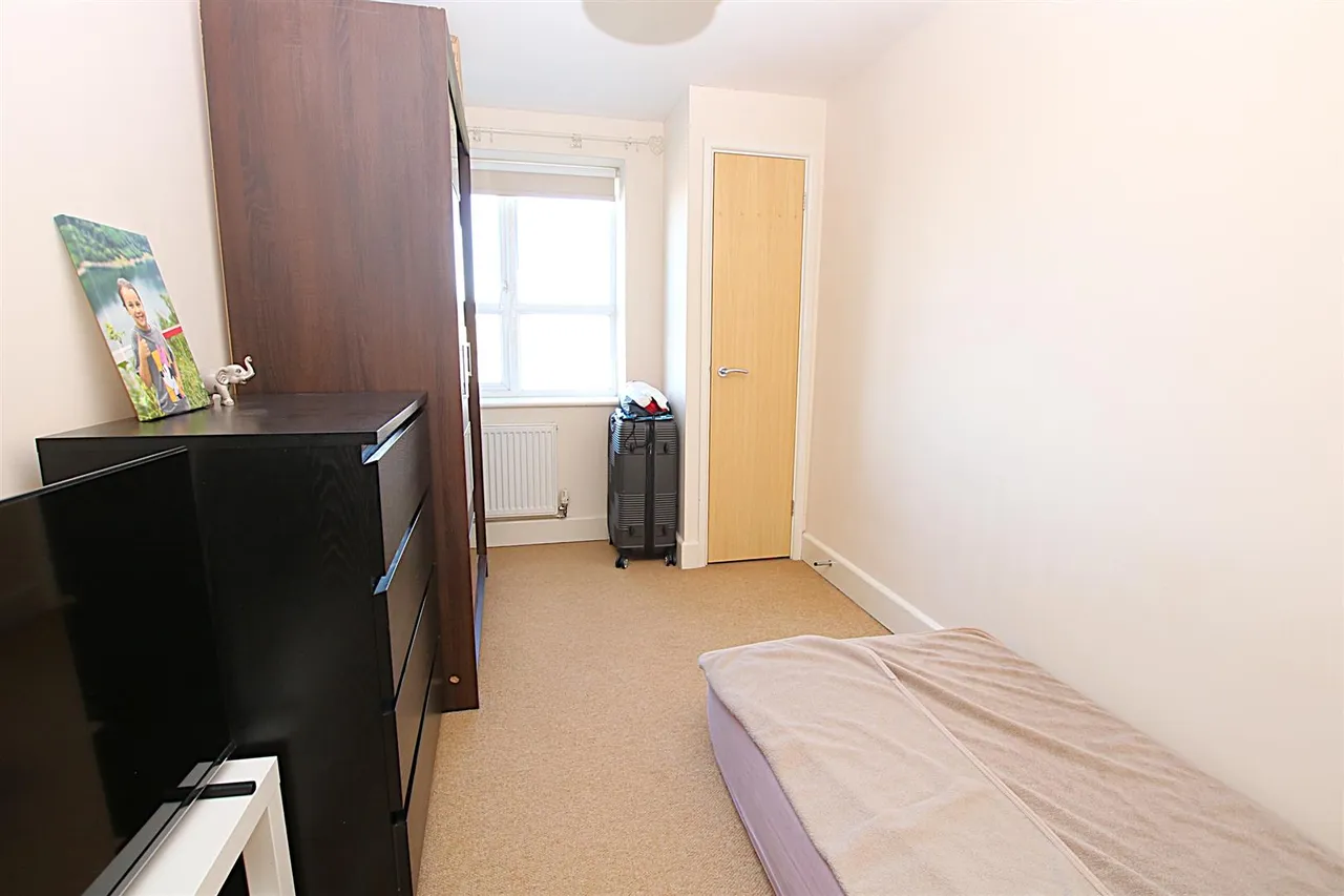 Lion Court, Northampton, photo 9