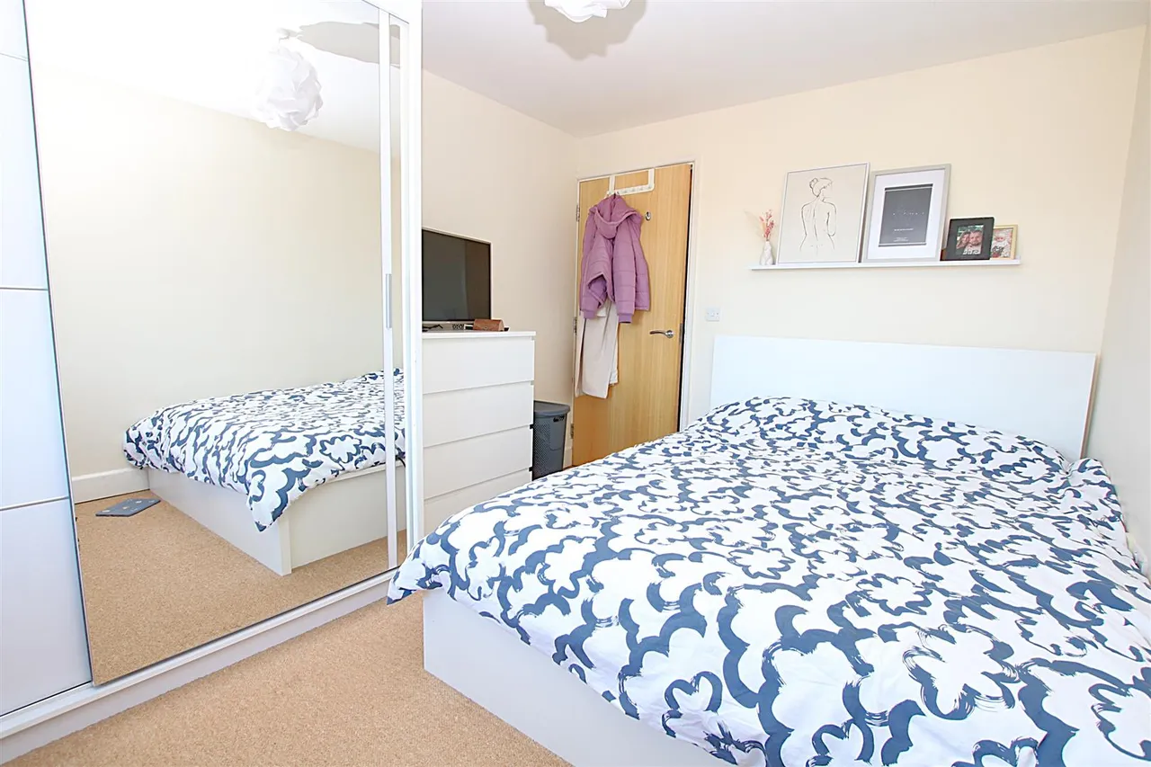 Lion Court, Northampton, photo 7