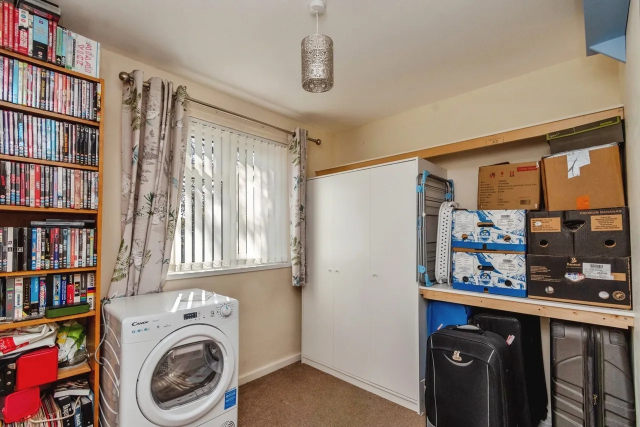 New Penkridge Road, Cannock, Staffordshire, WS11, photo 8