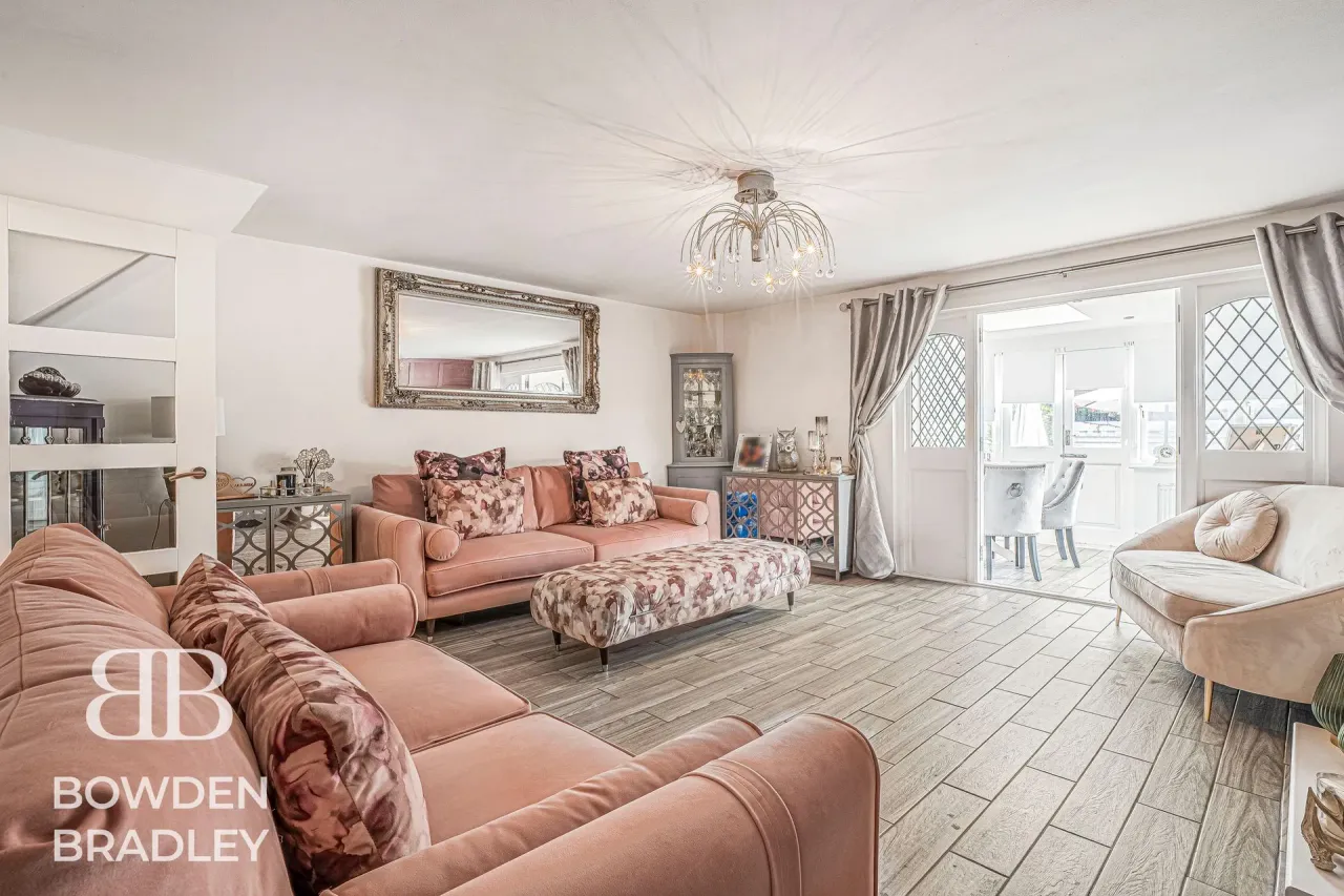 Limes Avenue, Chigwell, IG7, photo 4
