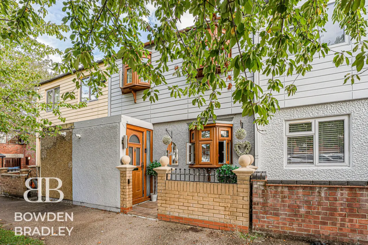 Limes Avenue, Chigwell, IG7, photo 24