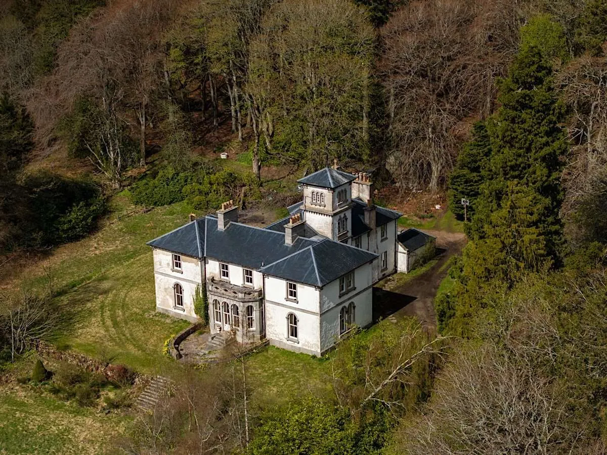 9 bed house for sale — Corse House, Lumphanan, Banchory, Aberdeenshire, AB31 4SB