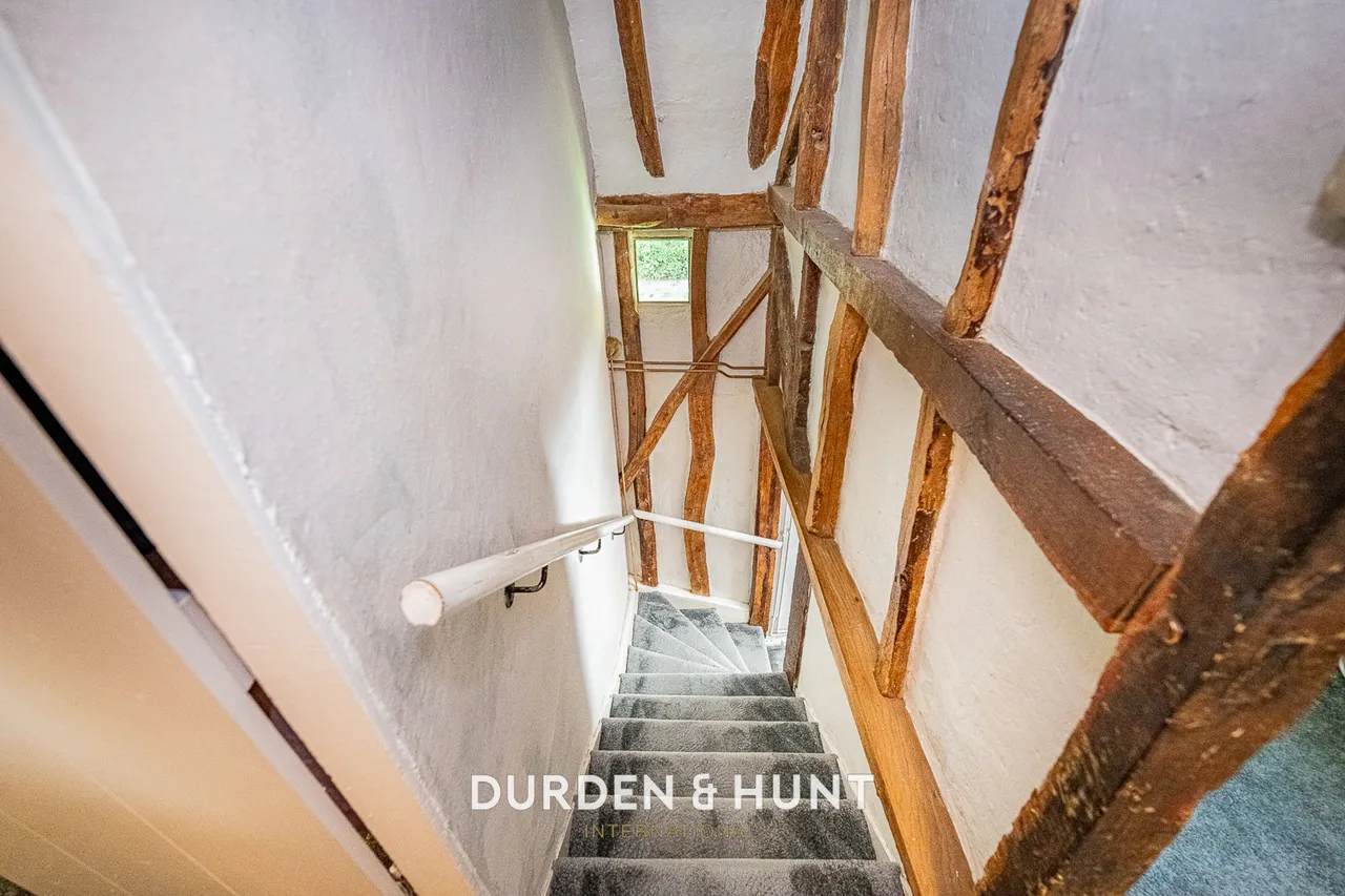 The Street, High Roding, CM6, photo 18