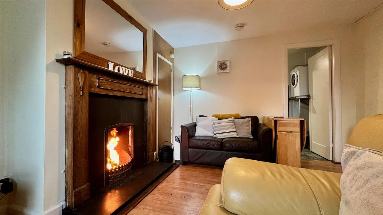 High Street, Talsarnau, LL47, photo 4