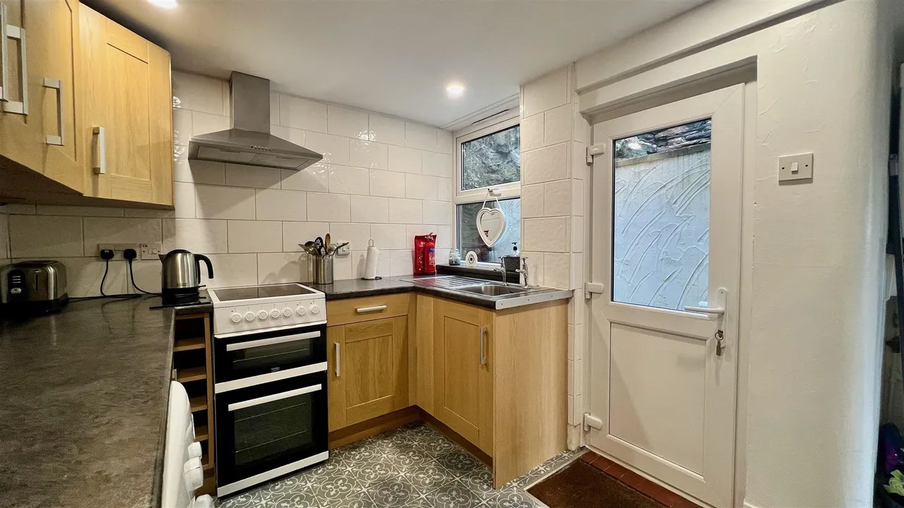 High Street, Talsarnau, LL47, photo 5