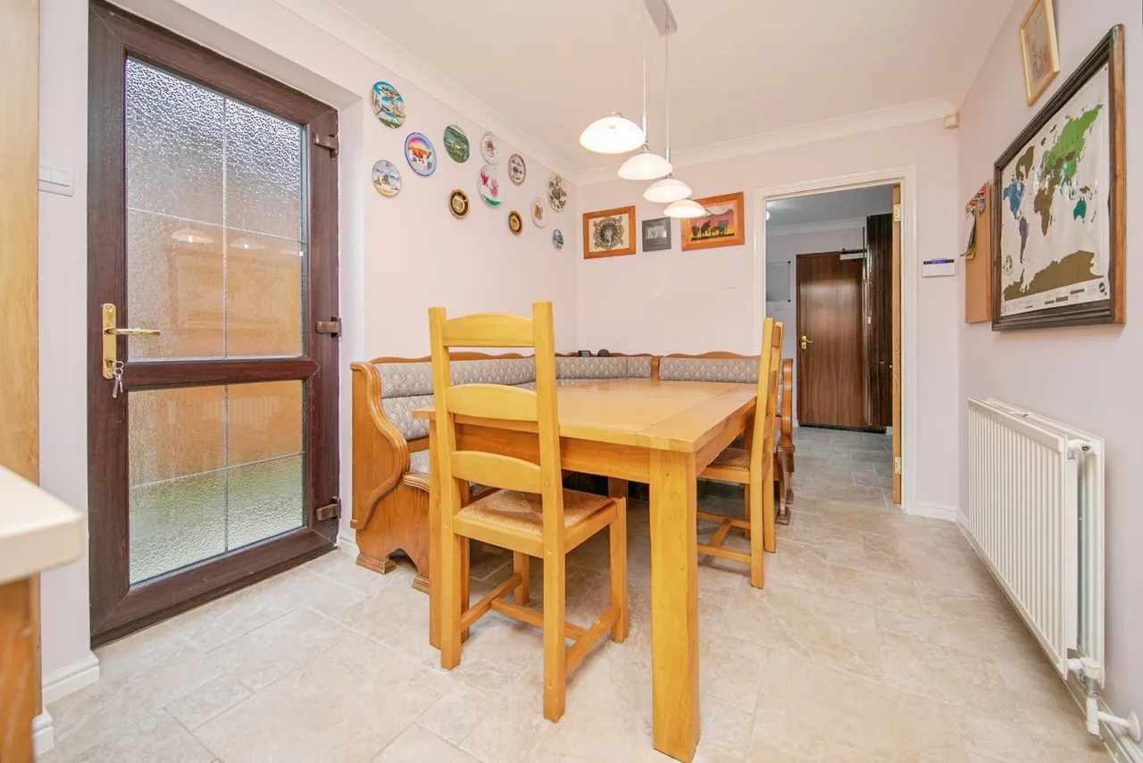 Leas Road, Clacton-on-sea, CO15, photo 9