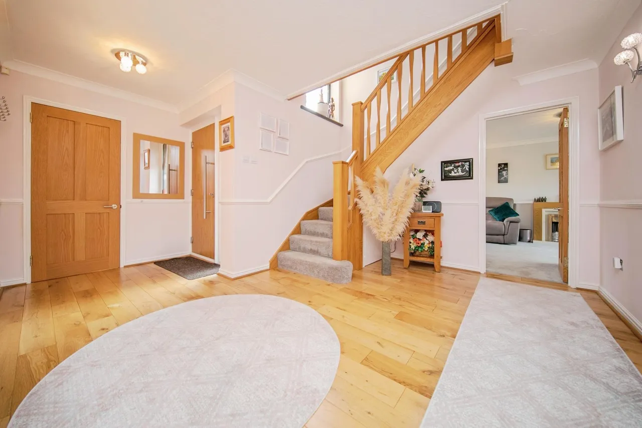 Leas Road, Clacton-on-sea, CO15, photo 2