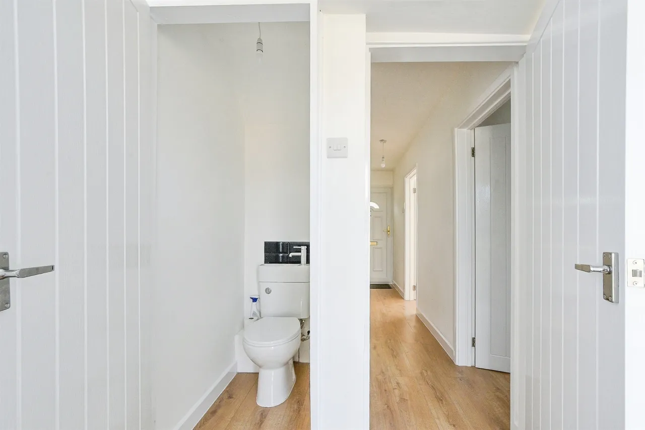 Stokes Croft, Calne, SN11, photo 6