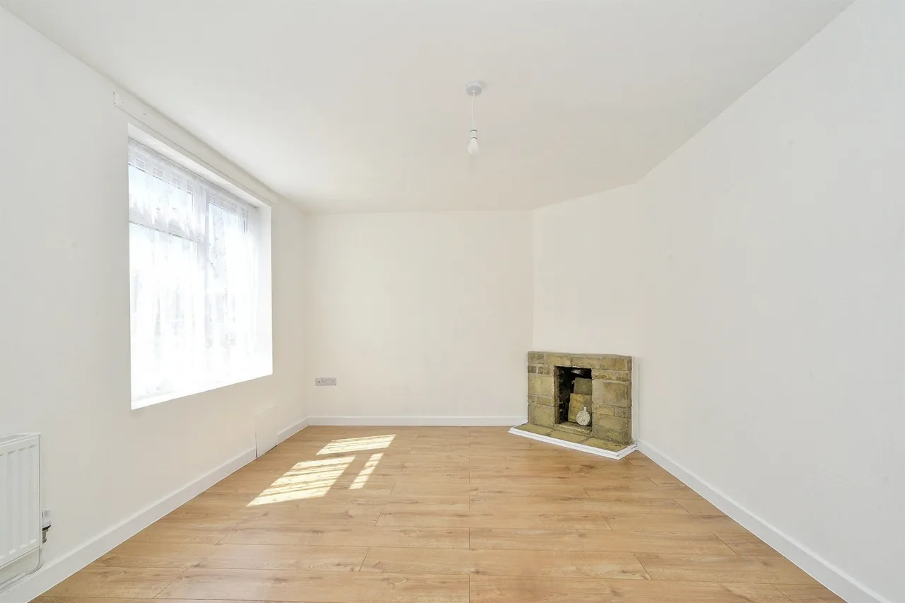 Stokes Croft, Calne, SN11, photo 2