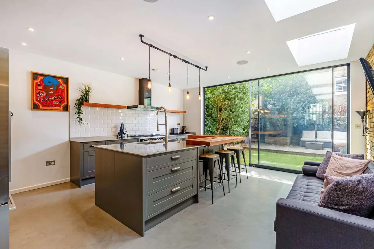 Felden Street, London, SW6 5AF, photo 3
