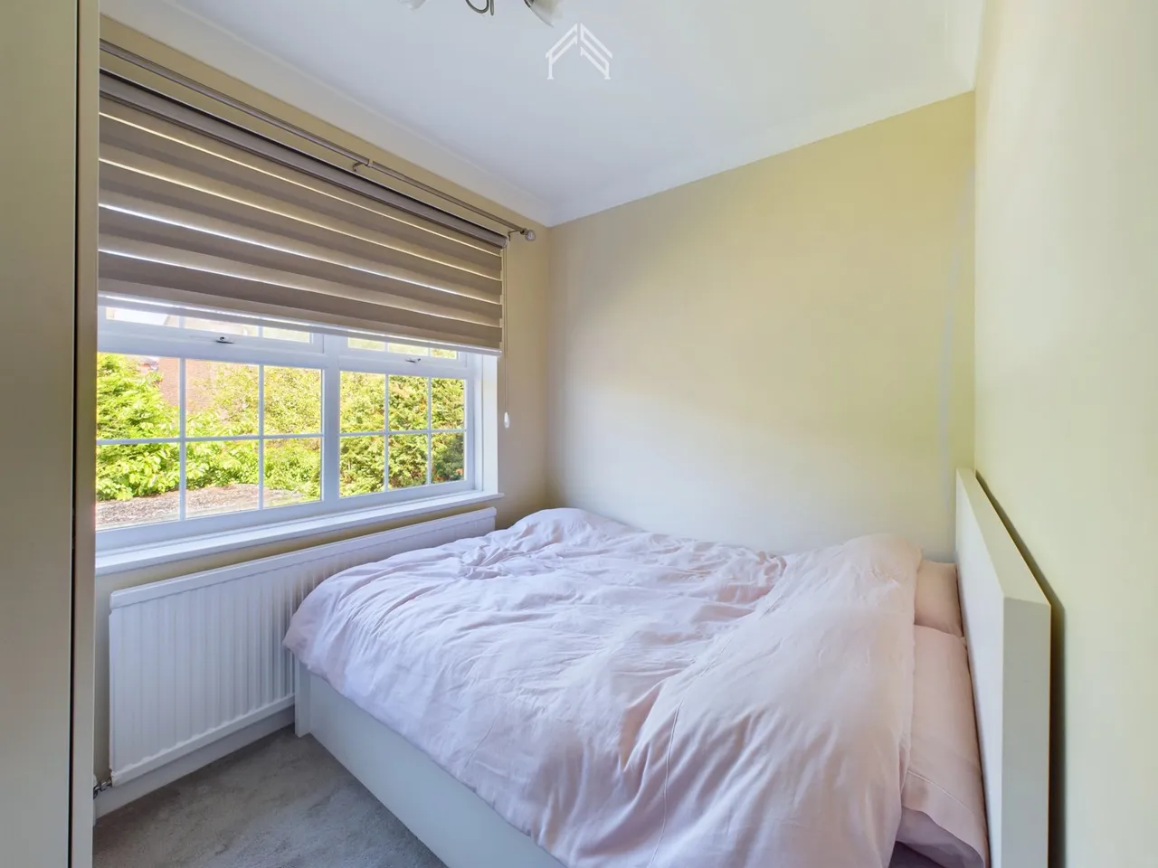 HA5 4HH, London Borough of Harrow, London, Greater London, England, United Kingdom, photo 8