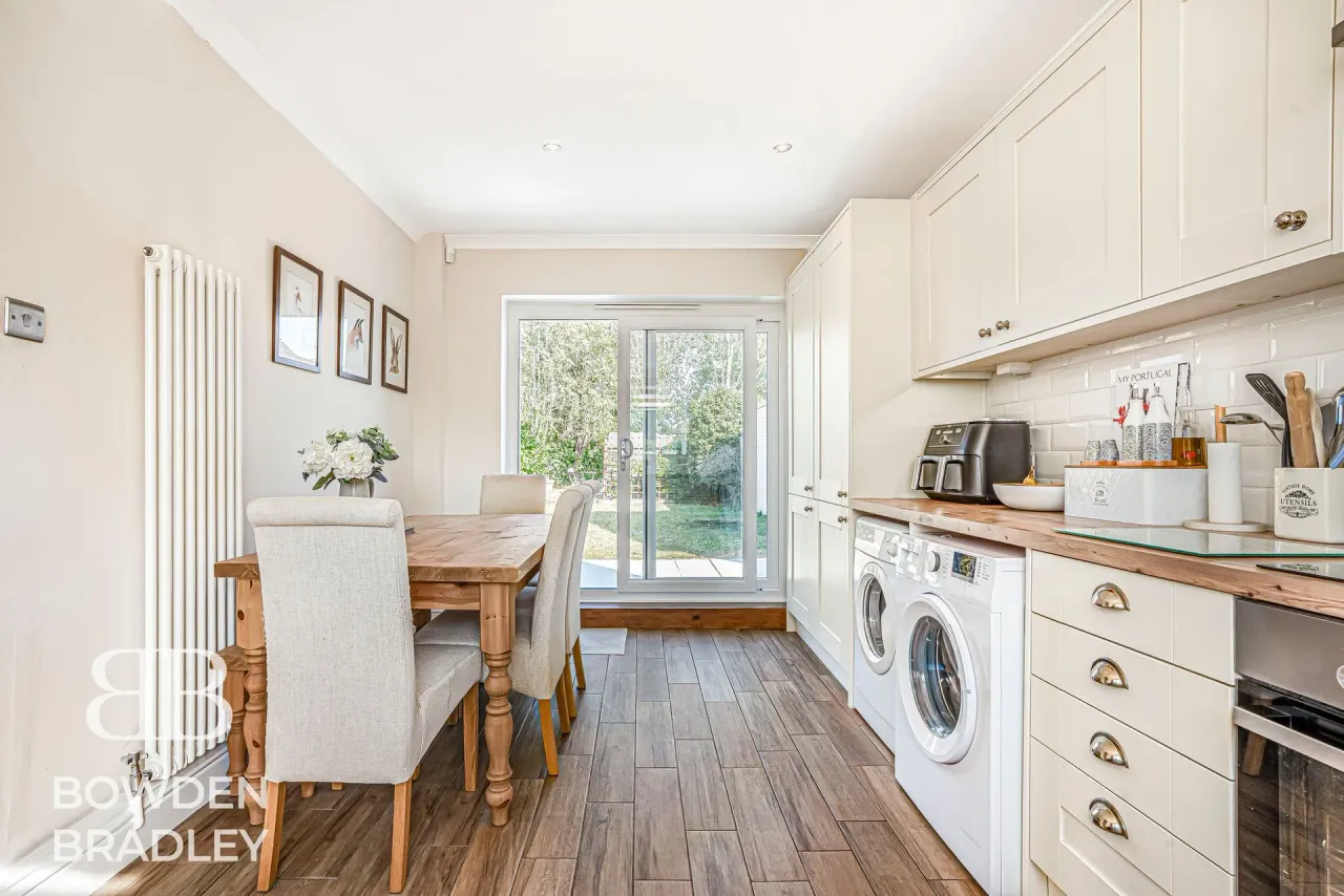 Hood Walk, Romford, RM7, photo 9