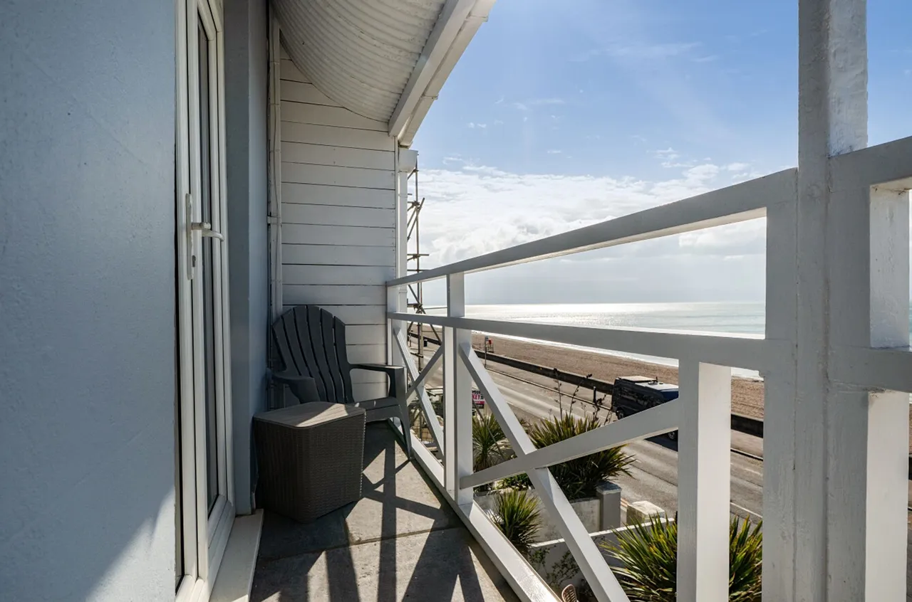 Wellington Terrace, Sandgate Folkestone, CT20, photo 15
