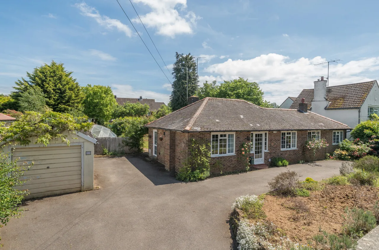 Tuesley Lane, Godalming, GU7, photo 4