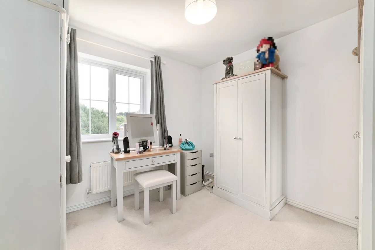 Trem Y Coleg, Carmarthen, SA31, photo 21