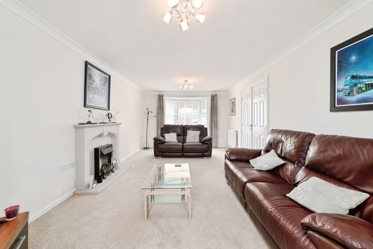 Trem Y Coleg, Carmarthen, SA31, photo 9