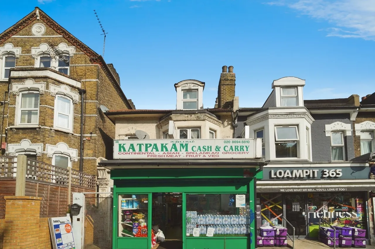 5 bed flat for sale, Loampit Hill, London, SE13