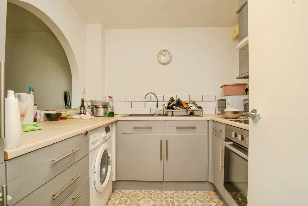 Moorby Court, Craiglee Drive, Cardiff Bay, CF10, photo 5