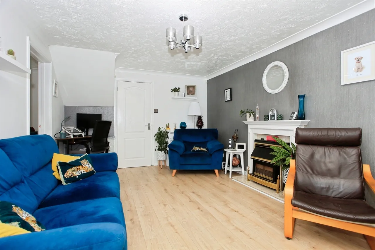 Redwing Close, Peterborough, PE2, photo 4