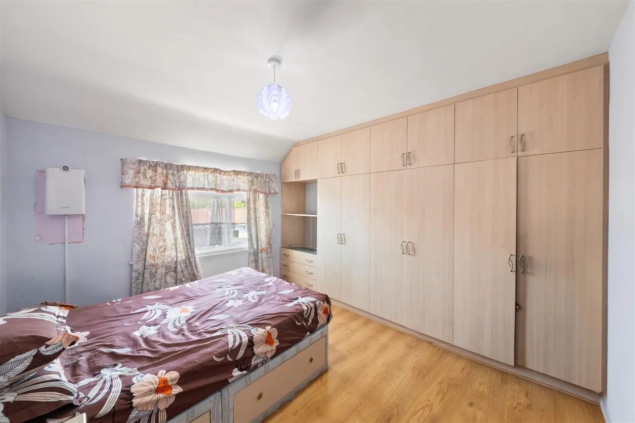 Barrack Road, Hounslow, photo 9