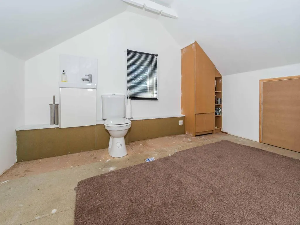 Guy Road, Wallington, SM6, photo 17