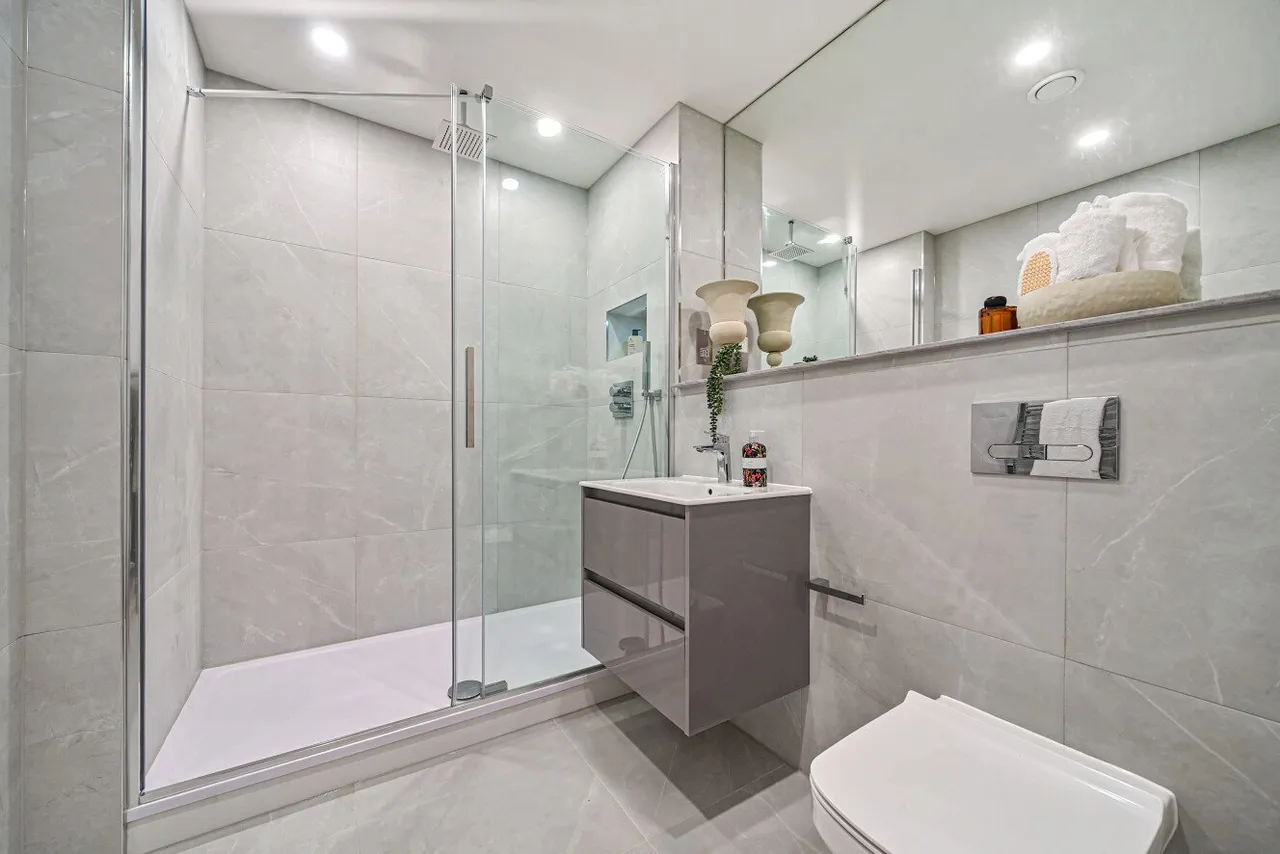 Church Grove, Kingston upon Thames, KT1, photo 7