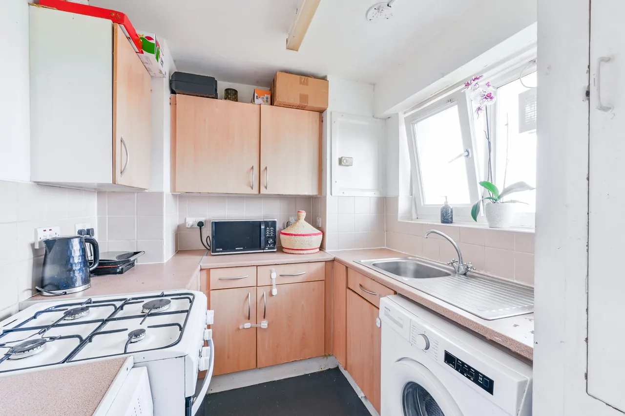 26 Gorefield House, Canterbury Road, London, photo 3