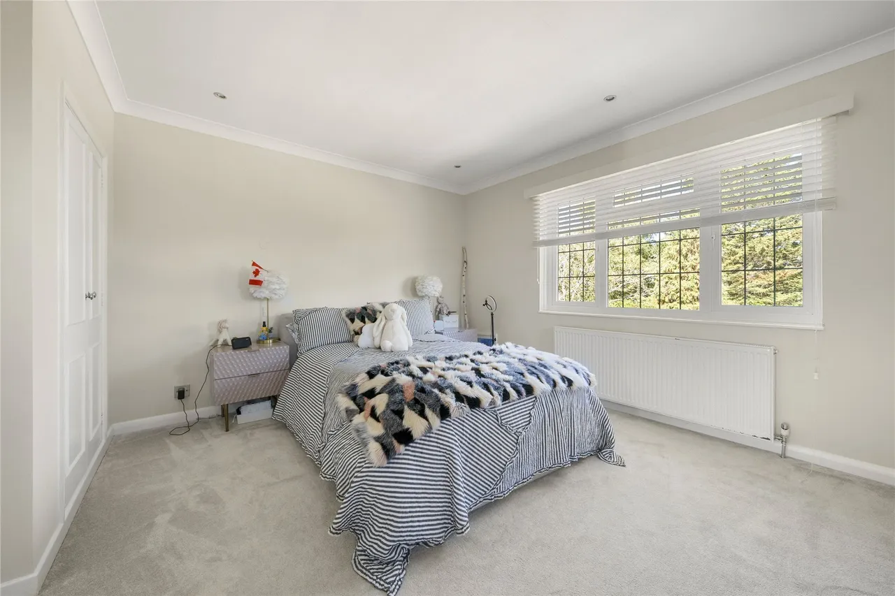 Fairmile Park Road, Cobham, KT11, photo 9
