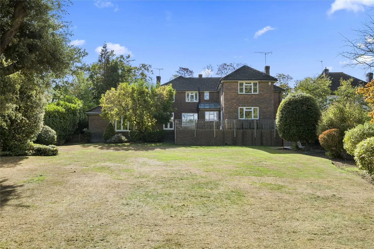 Fairmile Park Road, Cobham, KT11, photo 15
