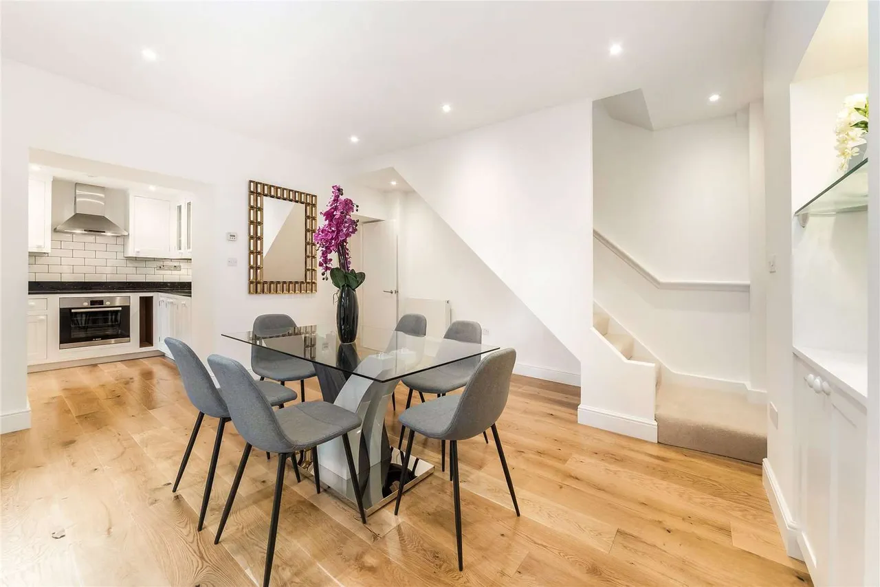 Caxton Hall, 10 Caxton Street, St James' Park, London, SW1H 0AQ, photo 3