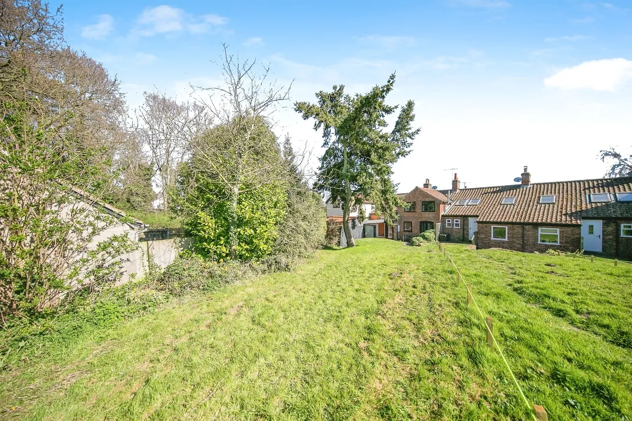 High Corner, Butley, IP12, photo 3