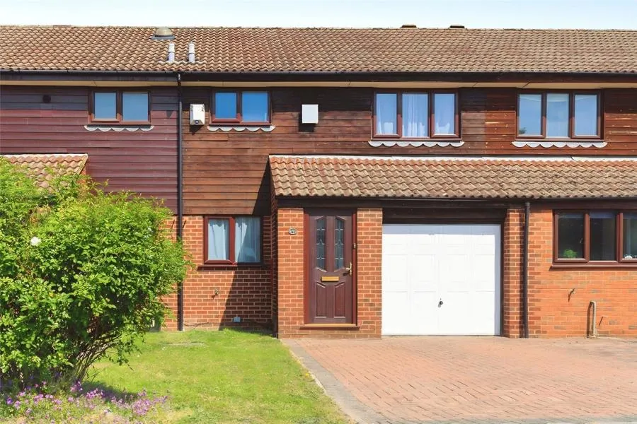 3 bed house for sale, Minden Close, Wokingham, RG41