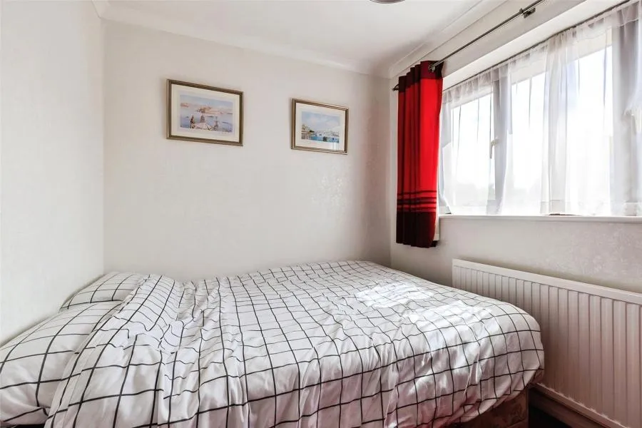 Minden Close, Wokingham, RG41, photo 8