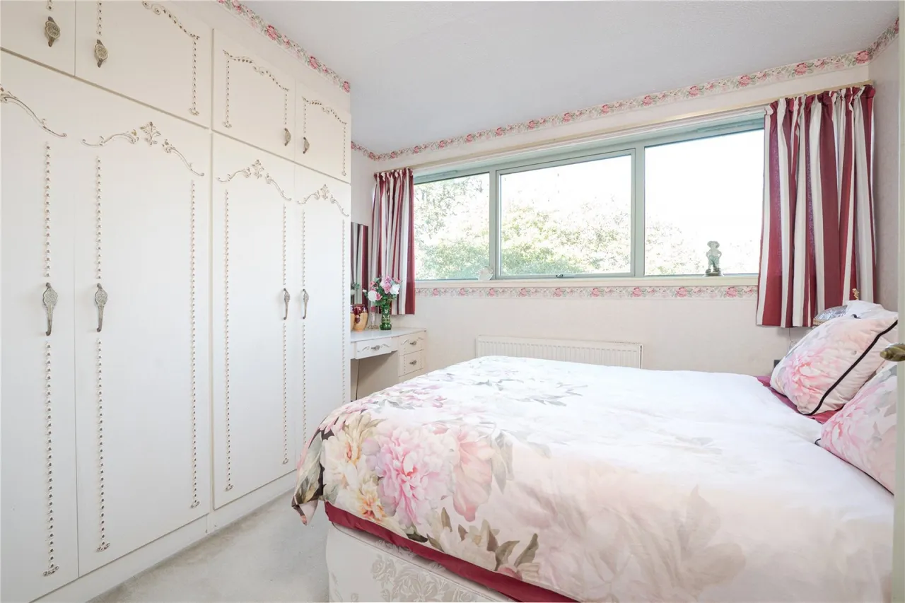Claudia Place, Southfields, photo 13