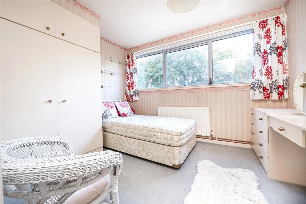 Claudia Place, Southfields, photo 11