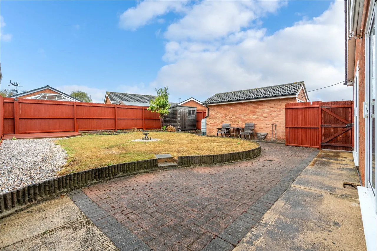 Beech Avenue, Bourne, PE10, photo 10