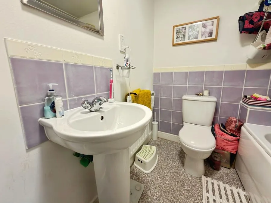 Hart Place, Cardiff, CF24, photo 14