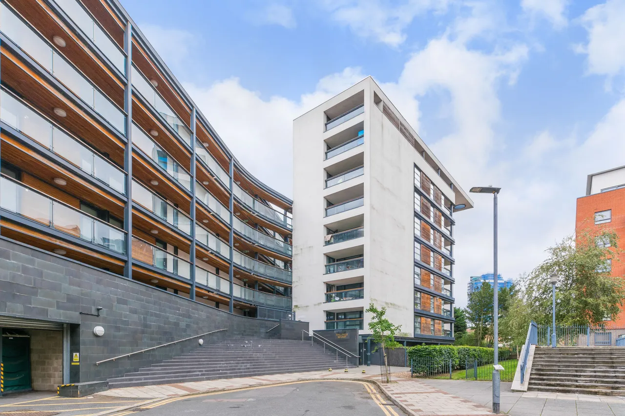 54 Hallings Wharf Studios, 1 Channelsea Road, London, photo 2