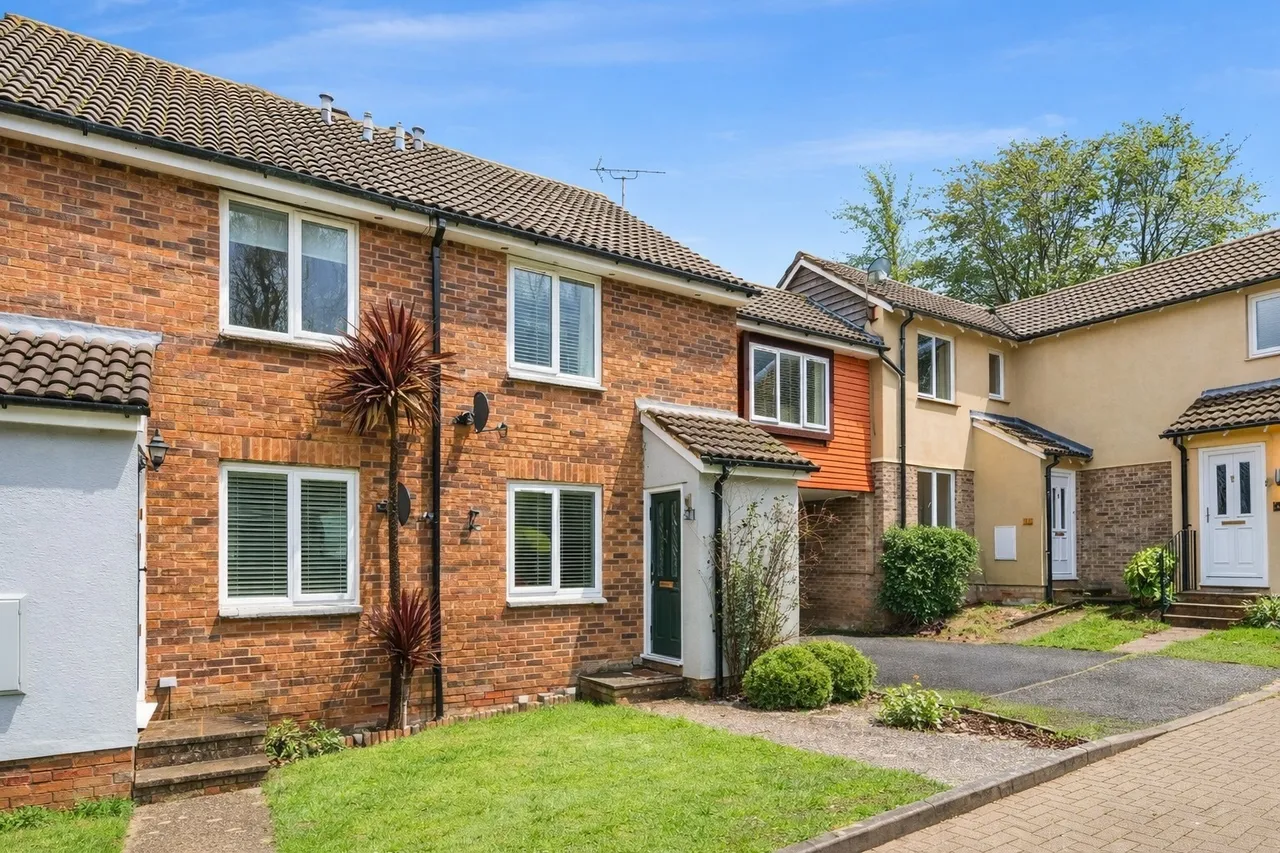3 bed house for sale — Kensington Fields, Dibden Purlieu, Southampton