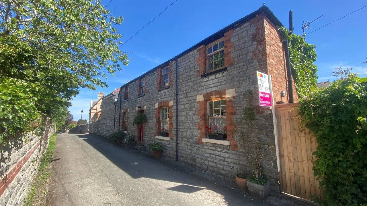Tower Hill, Penarth, CF64, photo 24