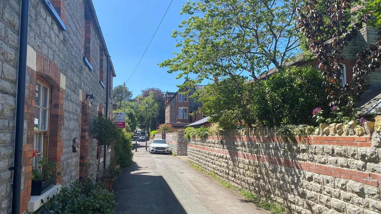 Tower Hill, Penarth, CF64, photo 23