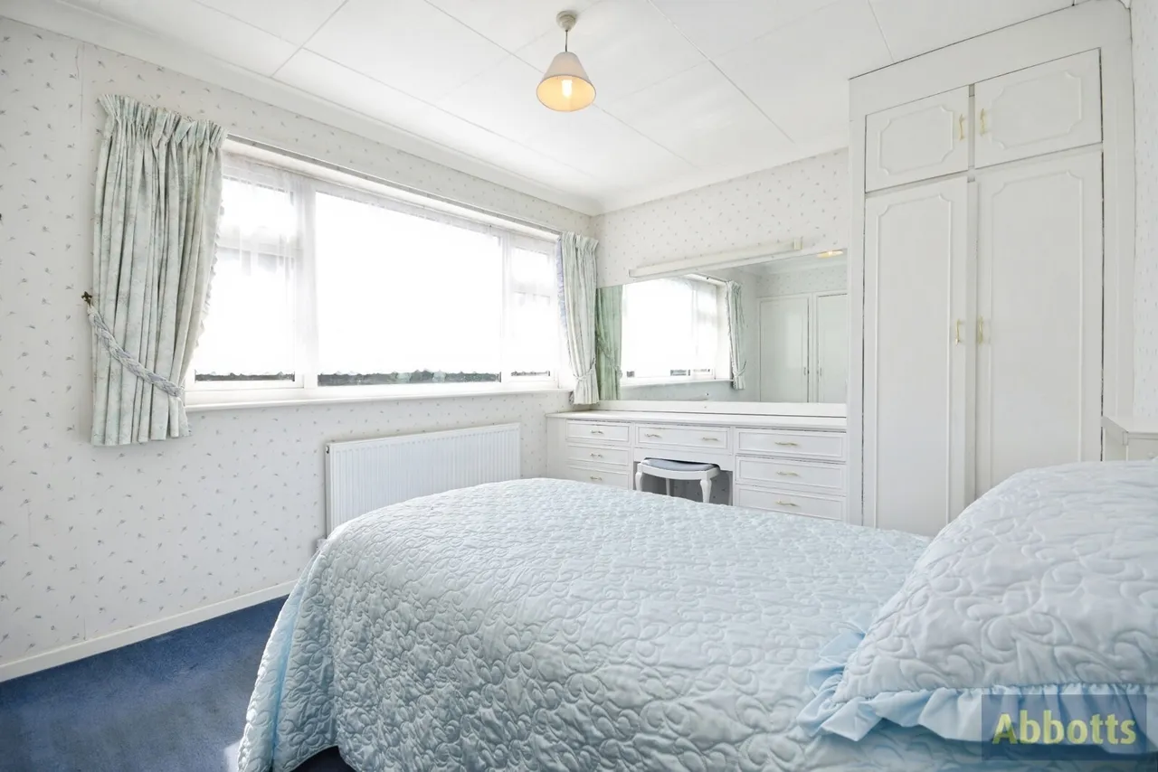 Burrows Way, Rayleigh, Essex, SS6, photo 16