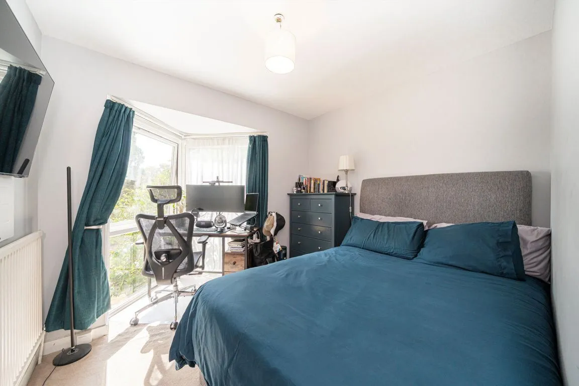 Twickenham Road, TW11, photo 7