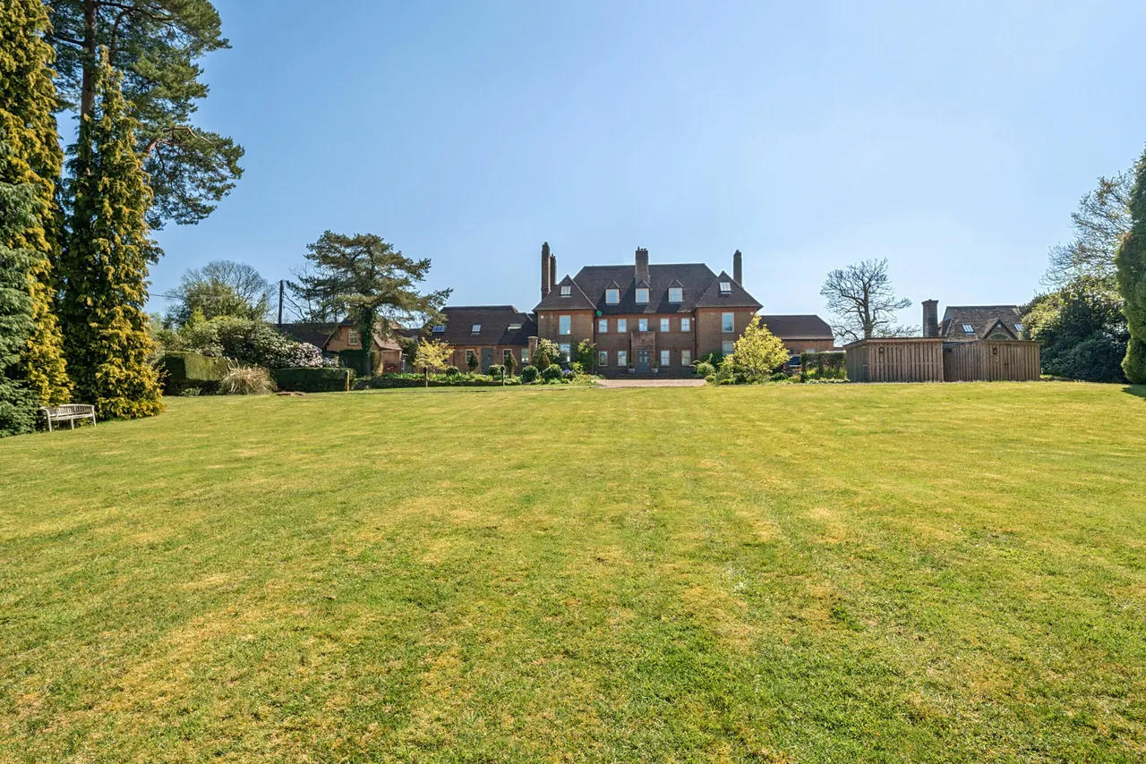 Gorse Hill Petworth Road, Wormley, GU8, photo 16