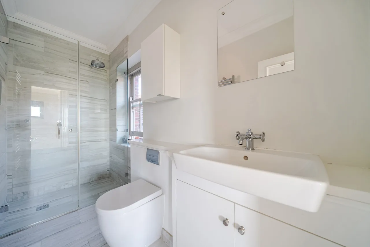 Gorse Hill Petworth Road, Wormley, GU8, photo 15