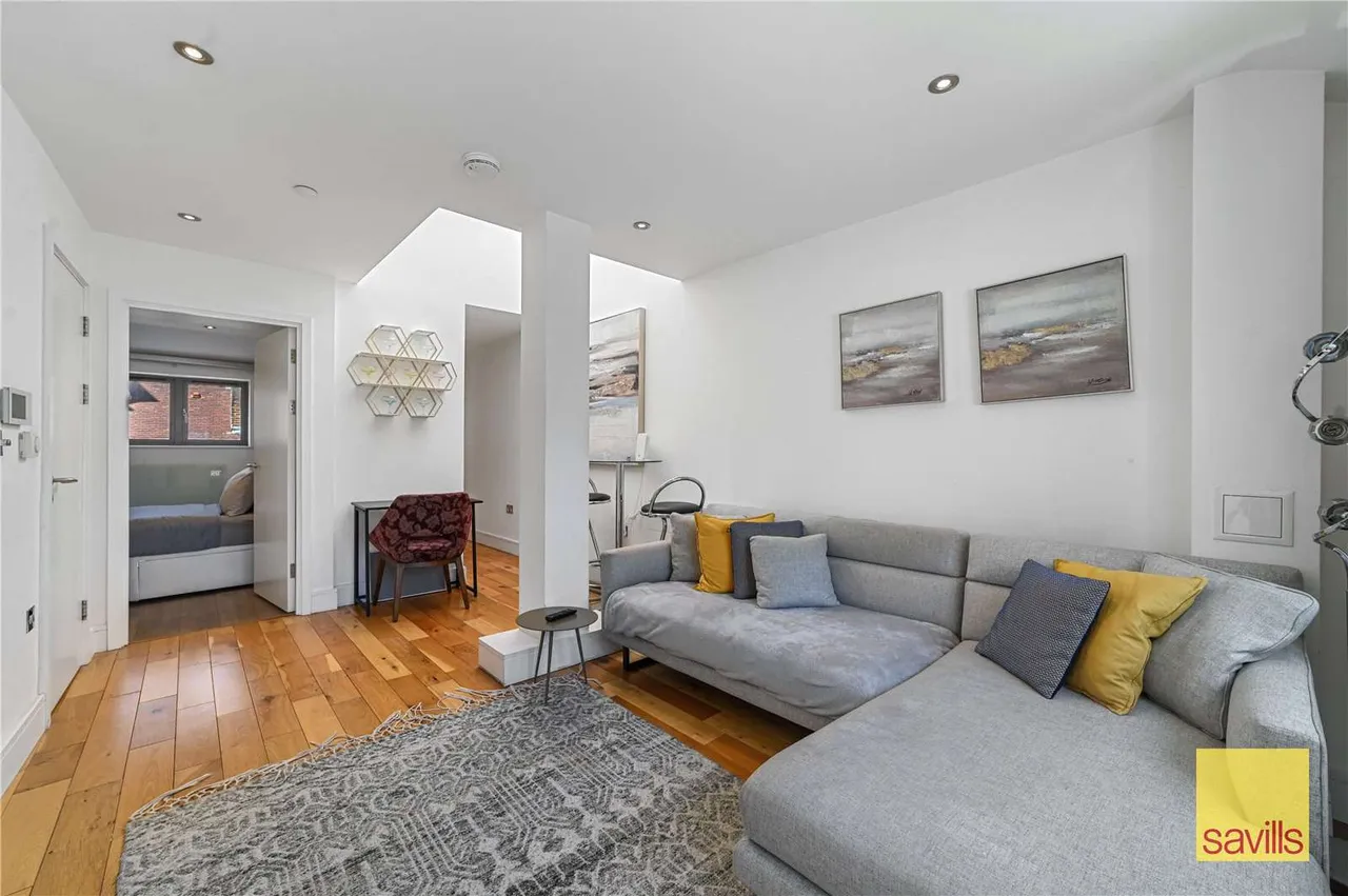 1 bed flat for sale — Harvard House, 26 Alie Street, London, E1 8DE